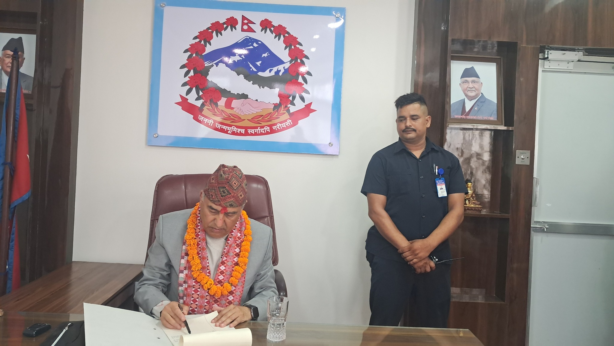 राष्ट्रिय योजना आयोगको उपाध्यक्ष,बुद्धिजीवी परिषद्को अध्यक्ष हुँदै मन्त्री बनेका डा. देवकोटा